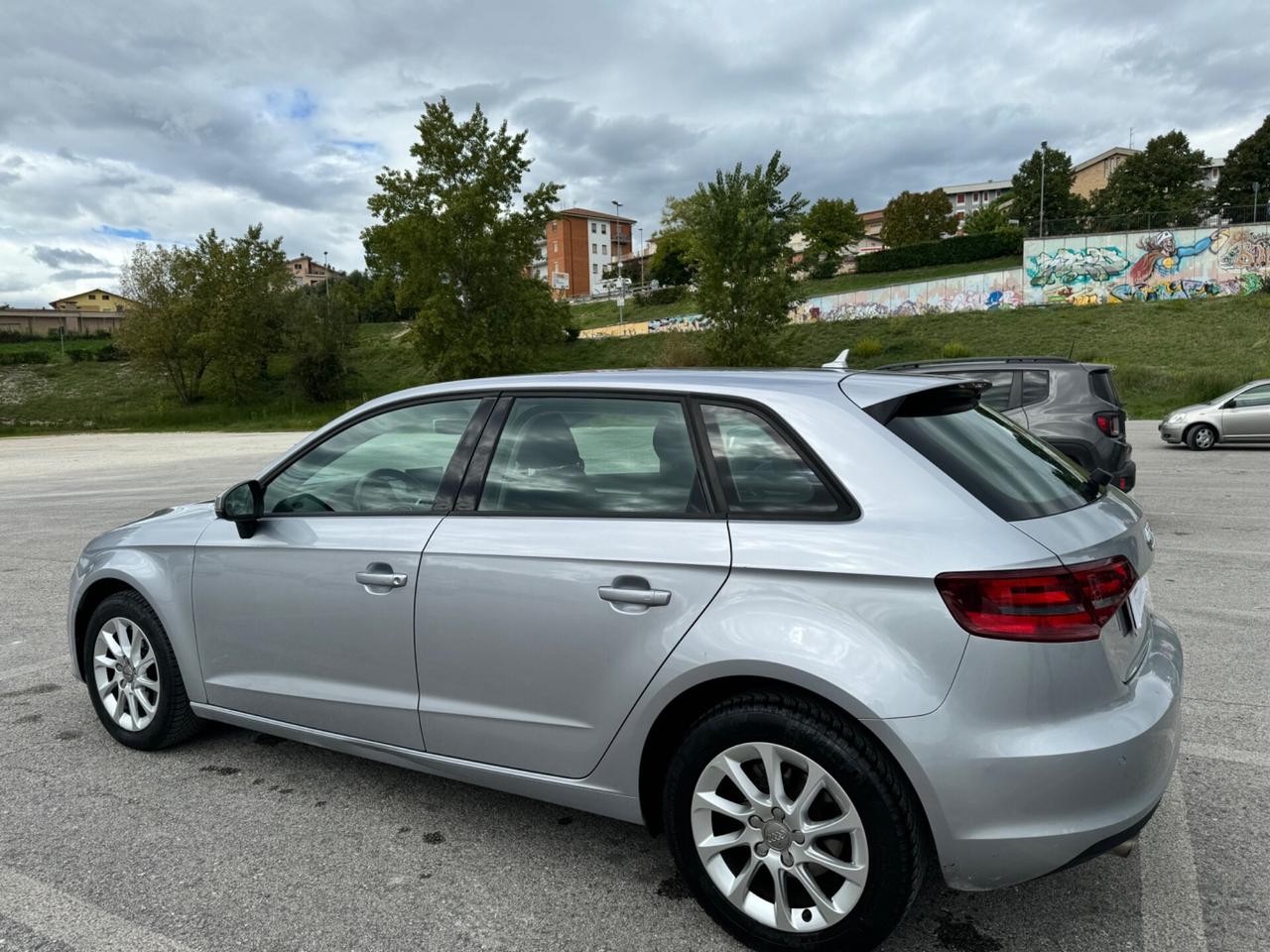 Audi A3 SPB 1.6 TDI clean diesel Business