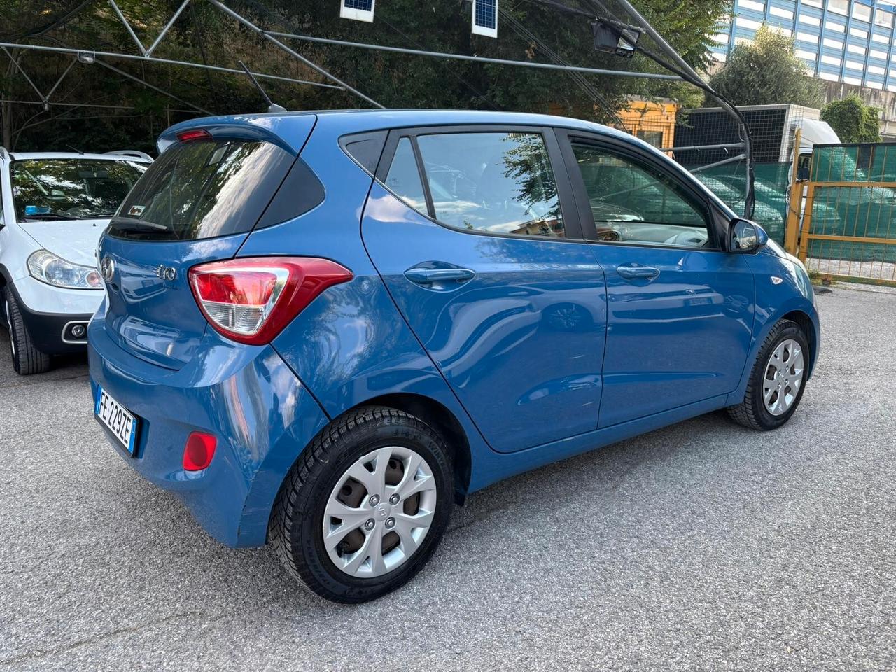Hyundai i10 1.0 GPL OK Neopatentati