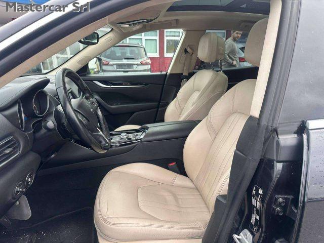MASERATI Levante Levante 3.0 V6 250cv auto - FG551TC