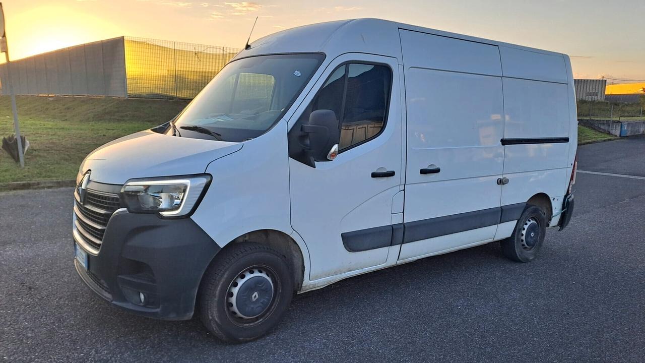 Renault Master DOPPIA PORTA LATERALE km 60.000 L2H2