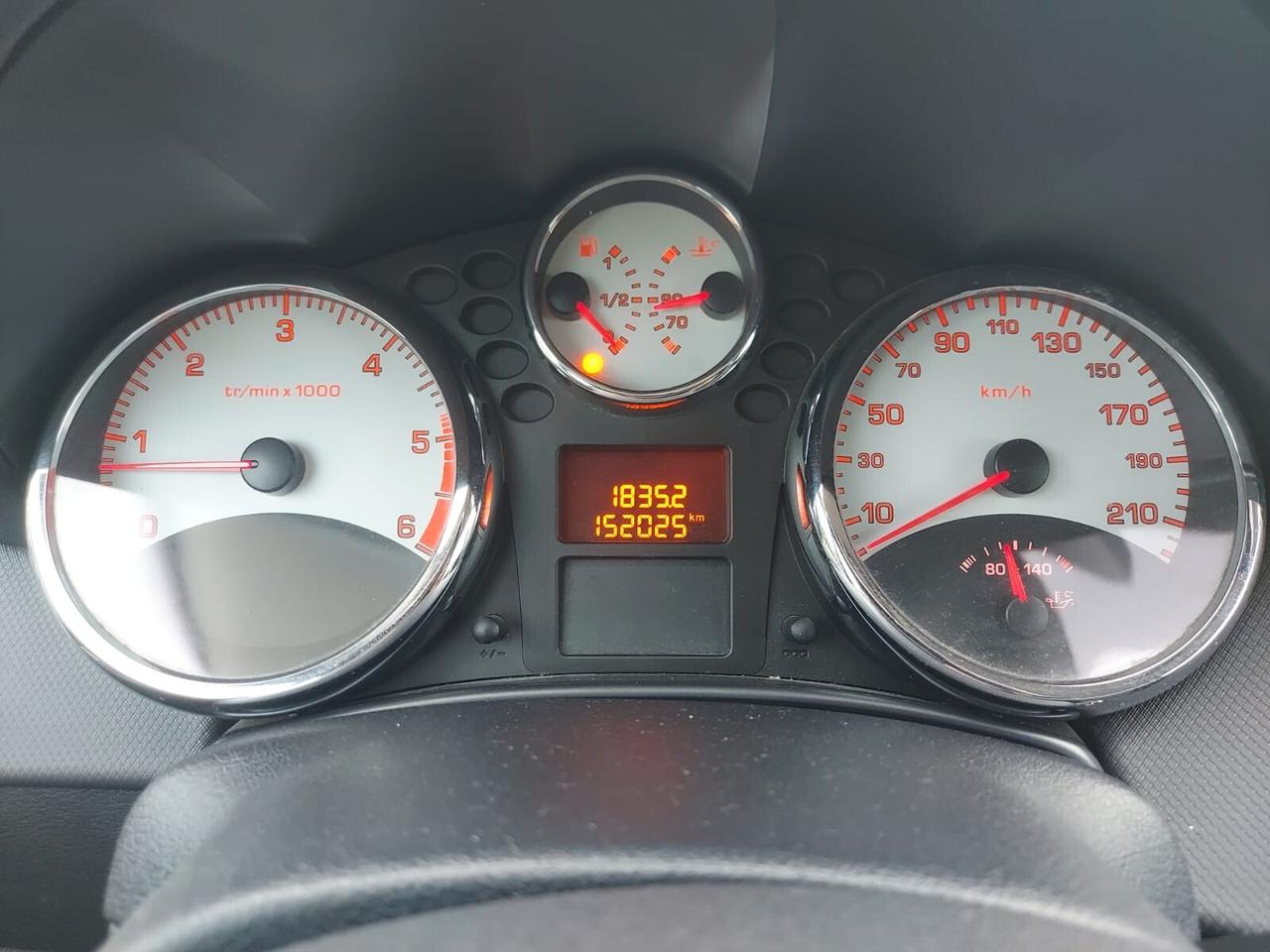 Peugeot 207 1.6 HDi 90CV 3p. XS