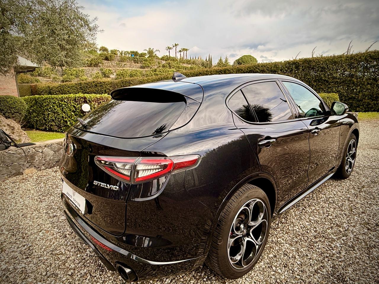 Alfa Romeo Stelvio 2.2 Turbodiesel 210 CV AT8 Q4 Veloce Fatture Tagliandi