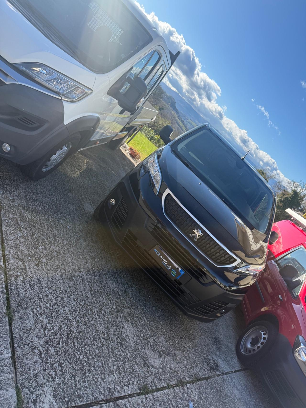 Peugeot Expert 2.0 BlueHDi 120 S&S EAT8 PC-TN Furg. Premium Compact