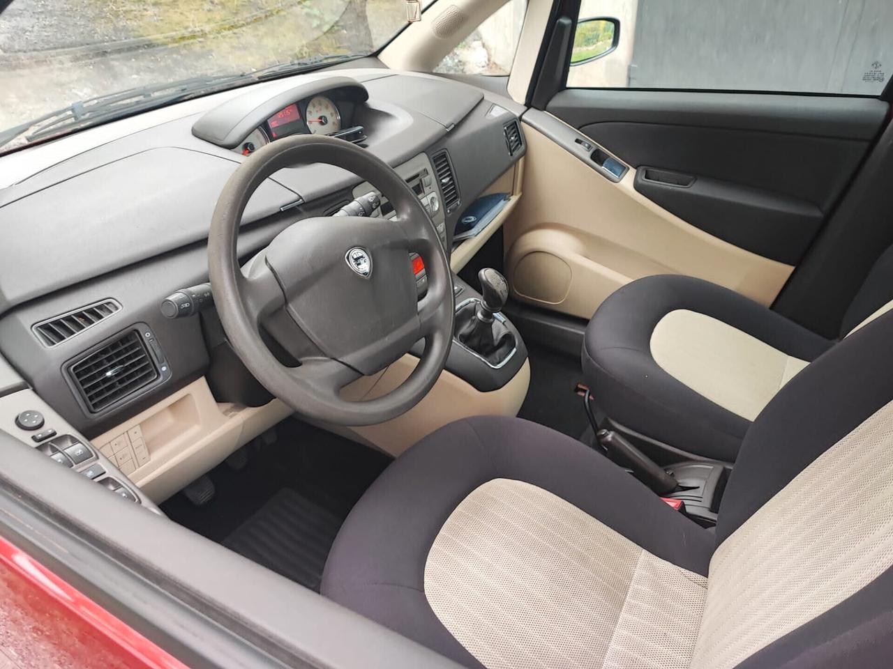 Lancia MUSA 1.4 16V Platino