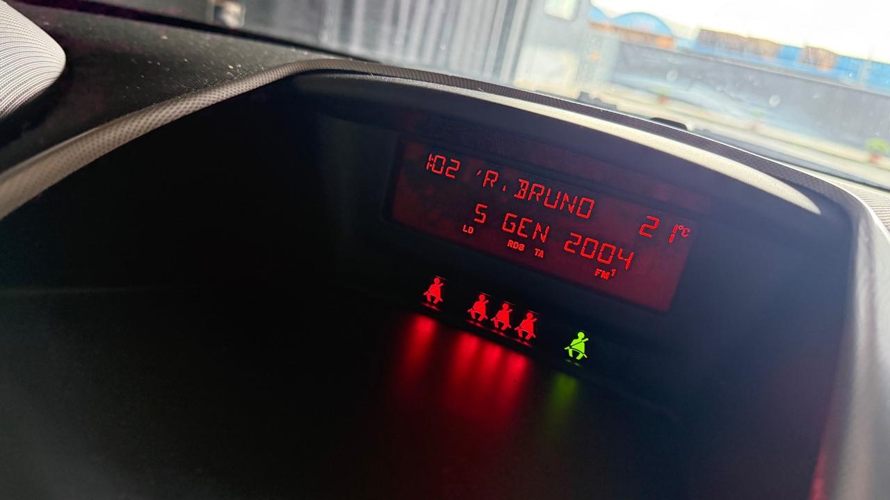 Peugeot 207 1.4 8V 75CV 5p. X Line