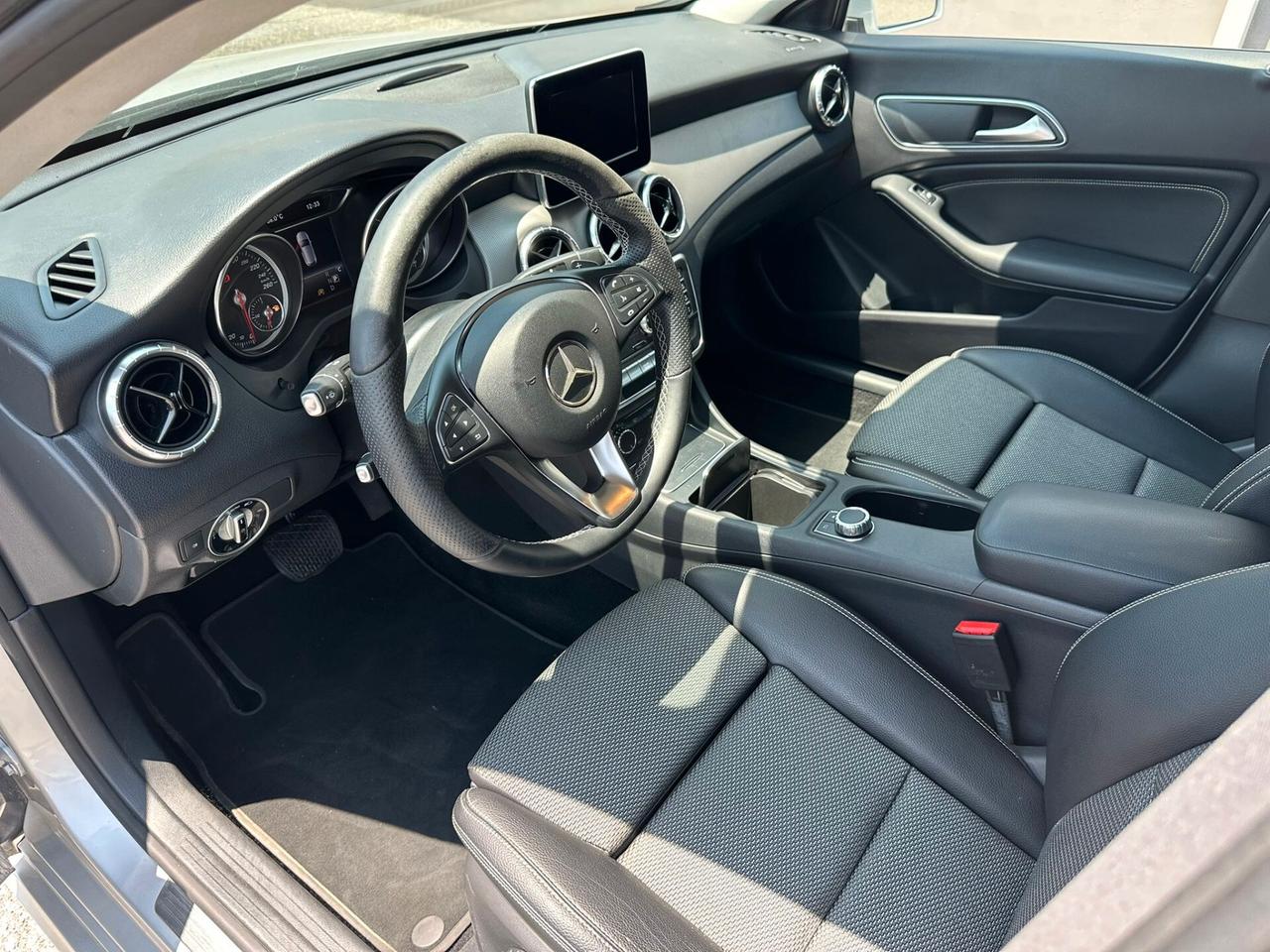 Mercedes-benz CLA 220 d Automatic Executive **PREZZO PROMO**