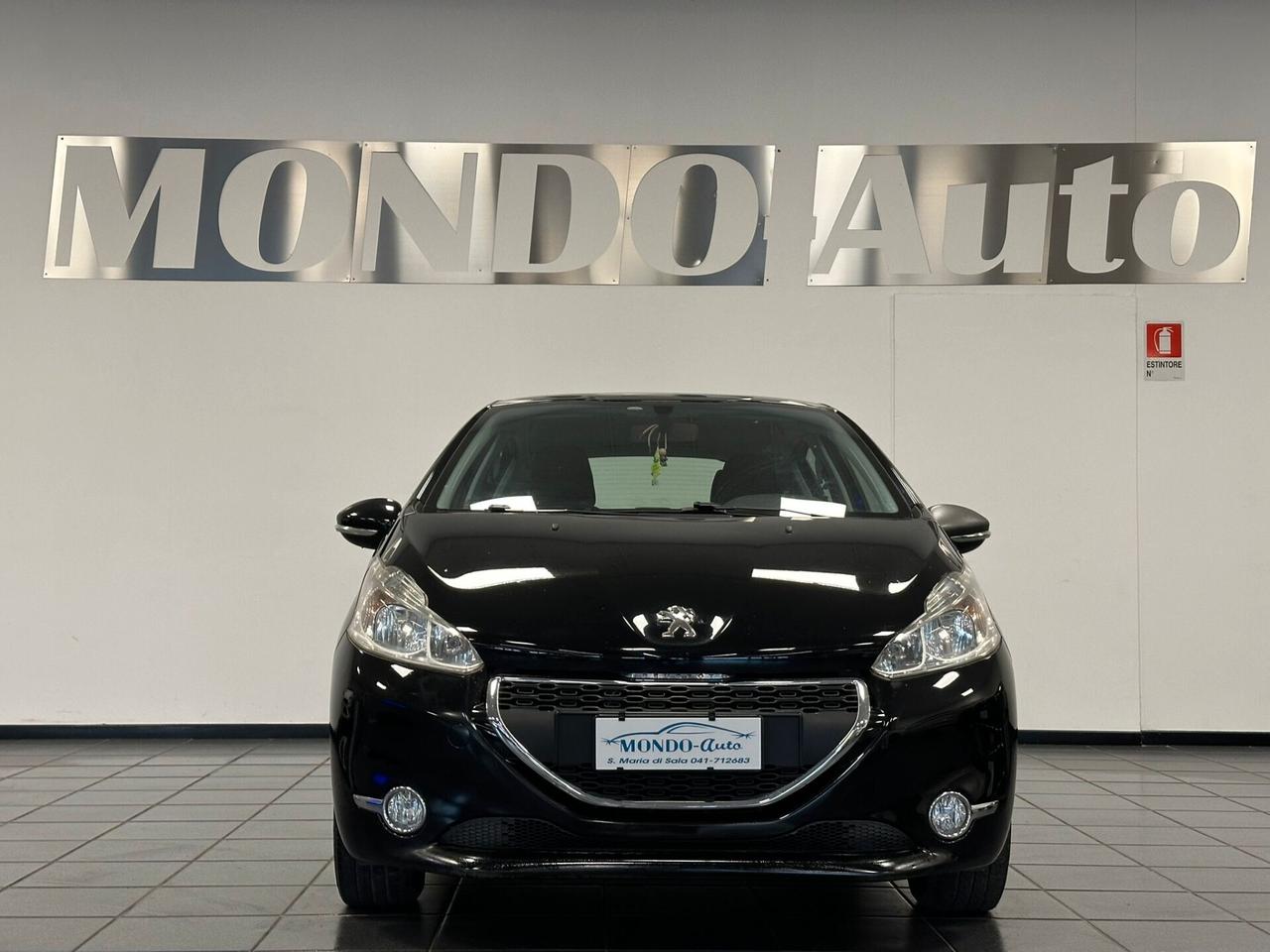 Peugeot 208 1.2 VTi 82 CV 5 porte Allure 2013