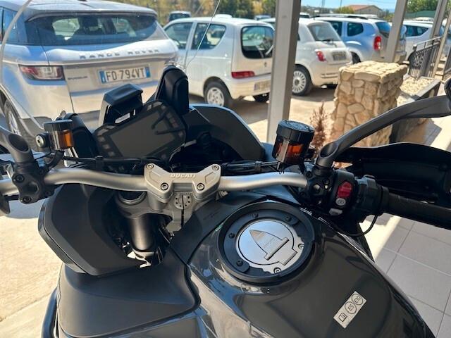 Ducati Multistrada V2 s