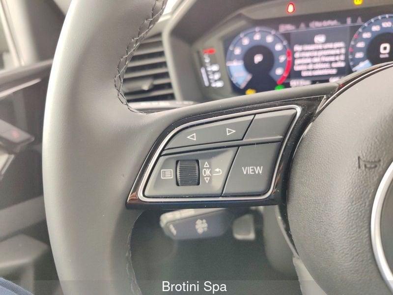 Audi A1 allstreet 30 TFSI S tronic Business
