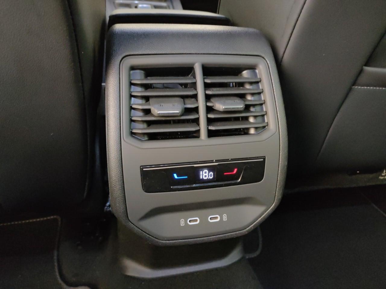 CUPRA Leon 1.5 hybrid 150cv dsg