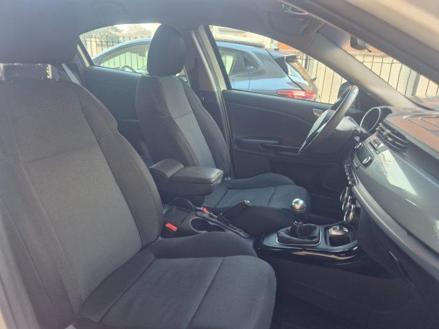 ALFA ROMEO Giulietta 1.6 JTDm-2 105 CV Distinctive