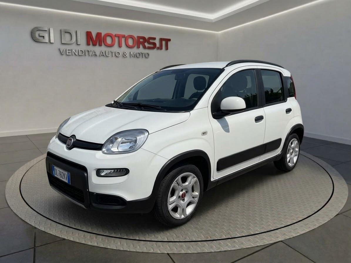 Fiat Panda 1.0 FireFly Hybrid City Life NEOPATENTATI