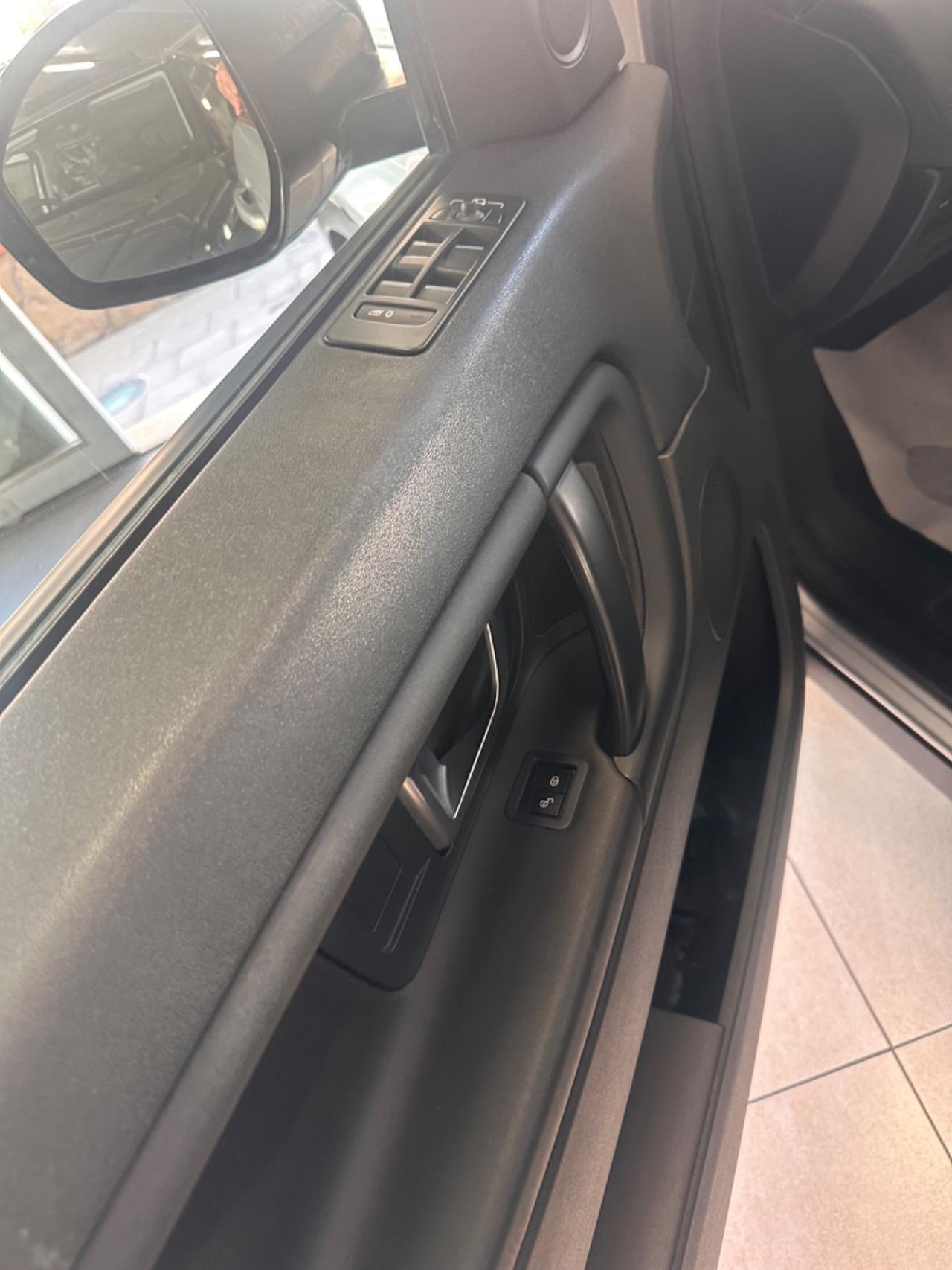 Land Rover Discovery Sport 2.0 TD4 150 CV HSE KM80.000