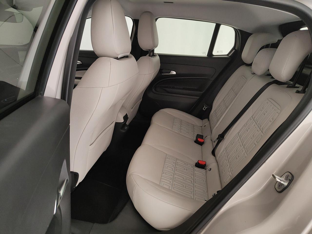 Fiat 600 Hybrid 100 CV DCT MHEV La Prima