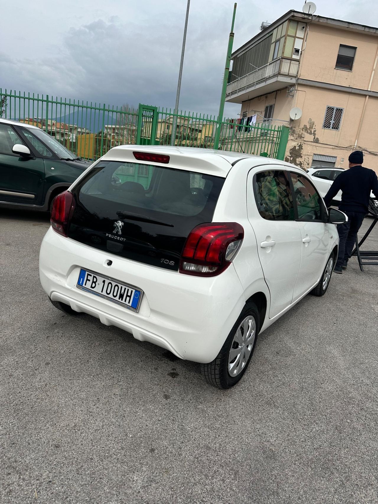 Peugeot 108 VTi 68 5 porte Allure TOP!