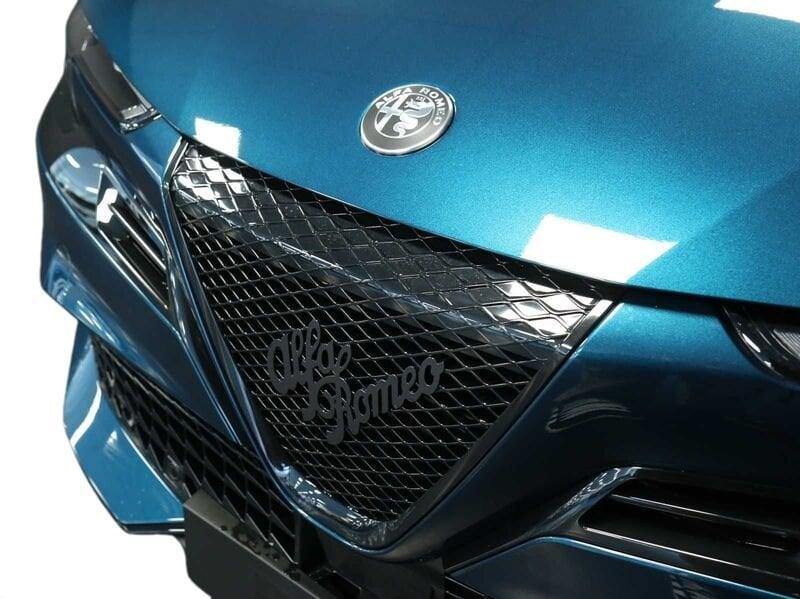 Alfa Romeo Junior HYBRID Q4 145cv