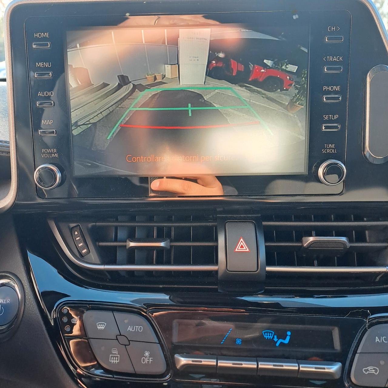 Toyota Ch-R 1.8 Hybrid 122Cv Business