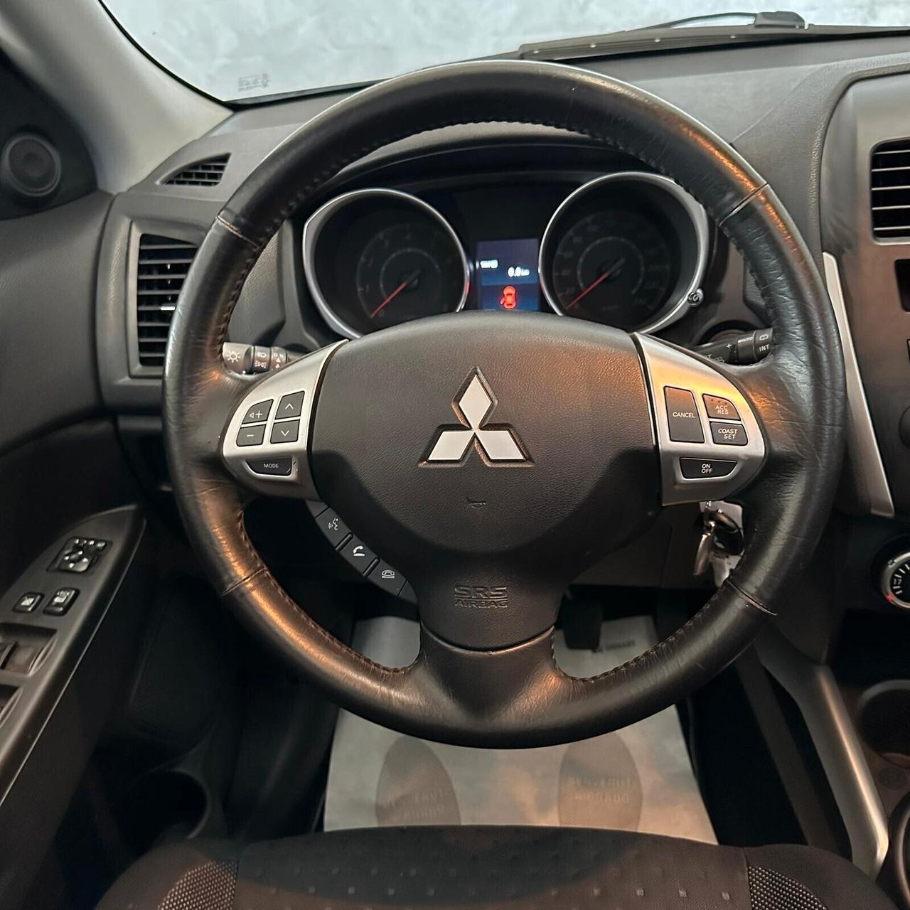 Mitsubishi ASX 1.6 2WD Intense Panoramic