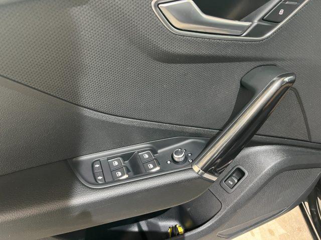 AUDI Q2 35TDI Stronic S line "19 Sline/Telec./Navi/MATRIX