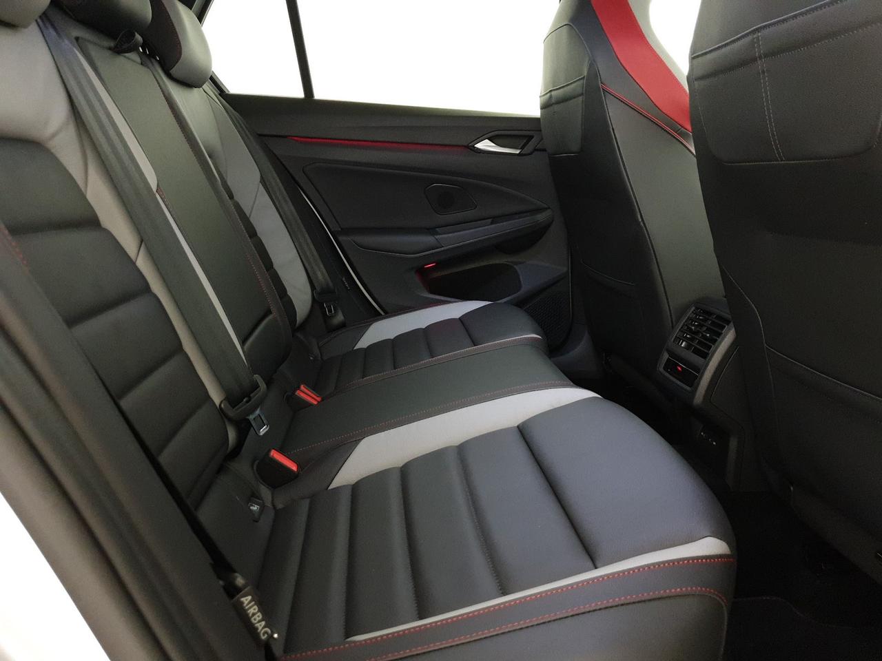 Volkswagen Golf 2.0 tsi gti 245cv dsg