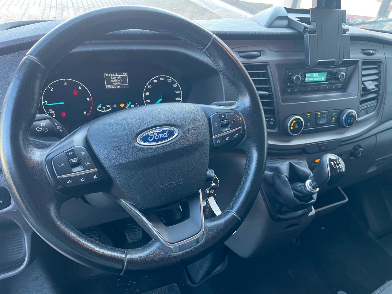 Ford Transit L2H2 2021 170 cv