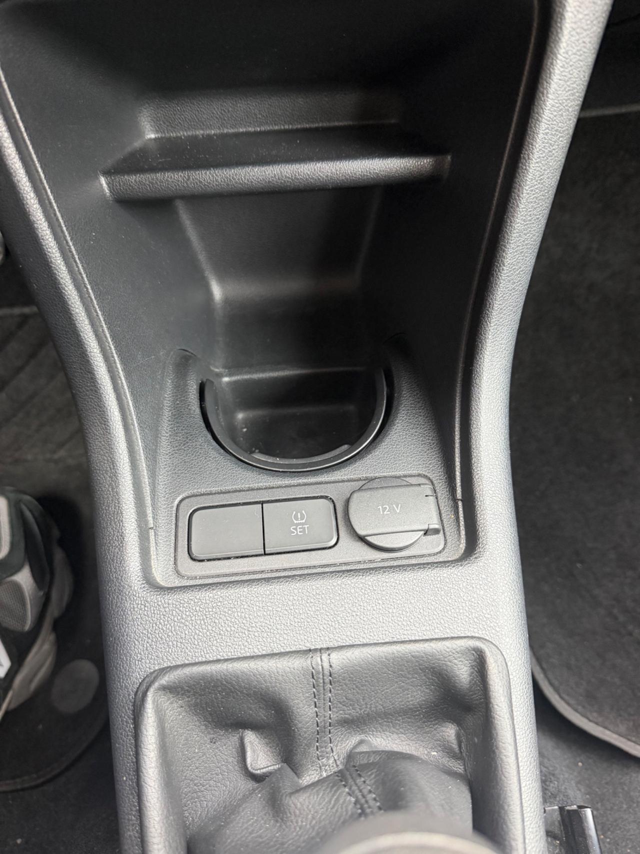 Volkswagen up! 1.0 75 CV 5p. high