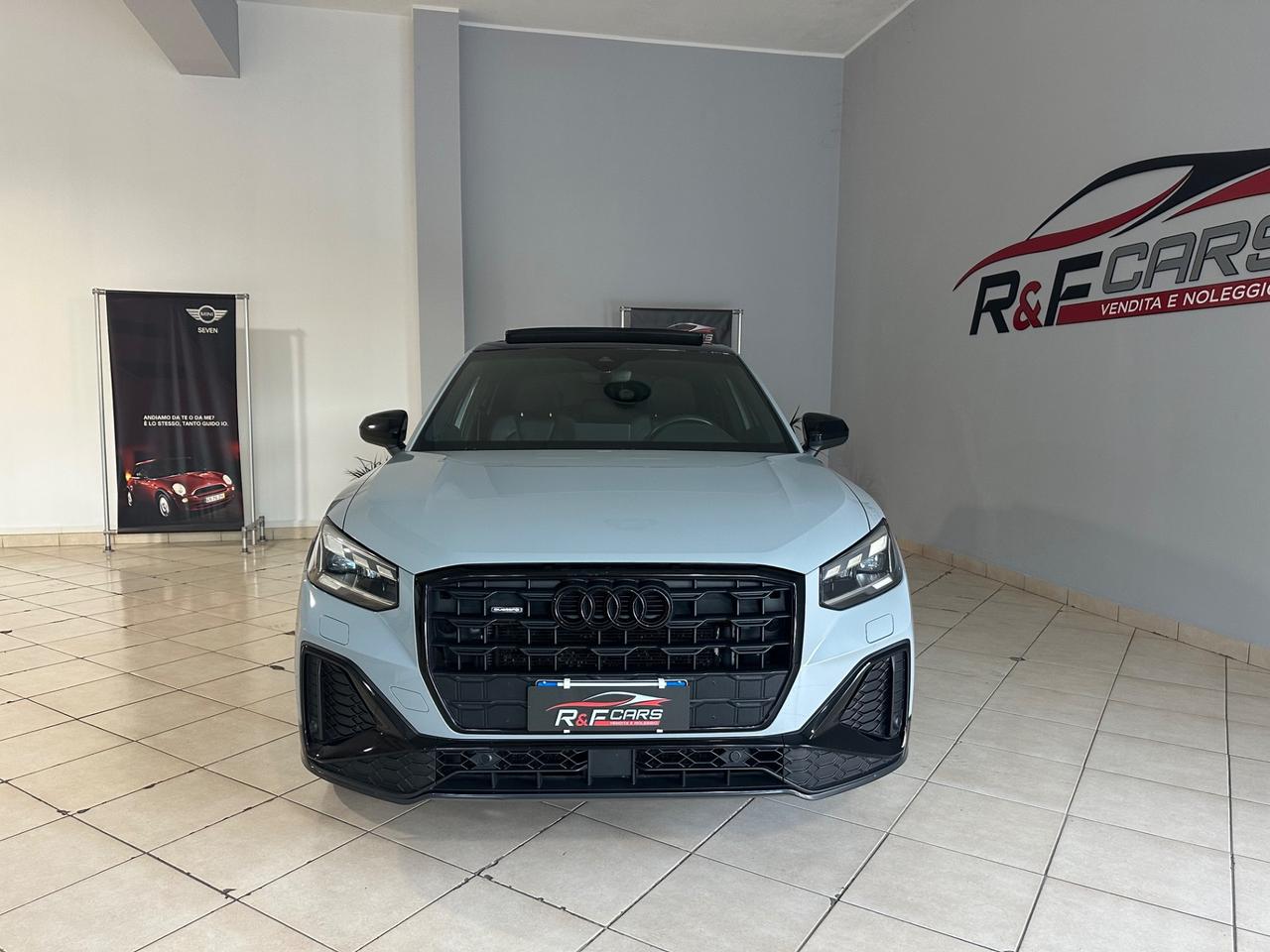 Audi Q2 35 TDI S tronic Identity Black