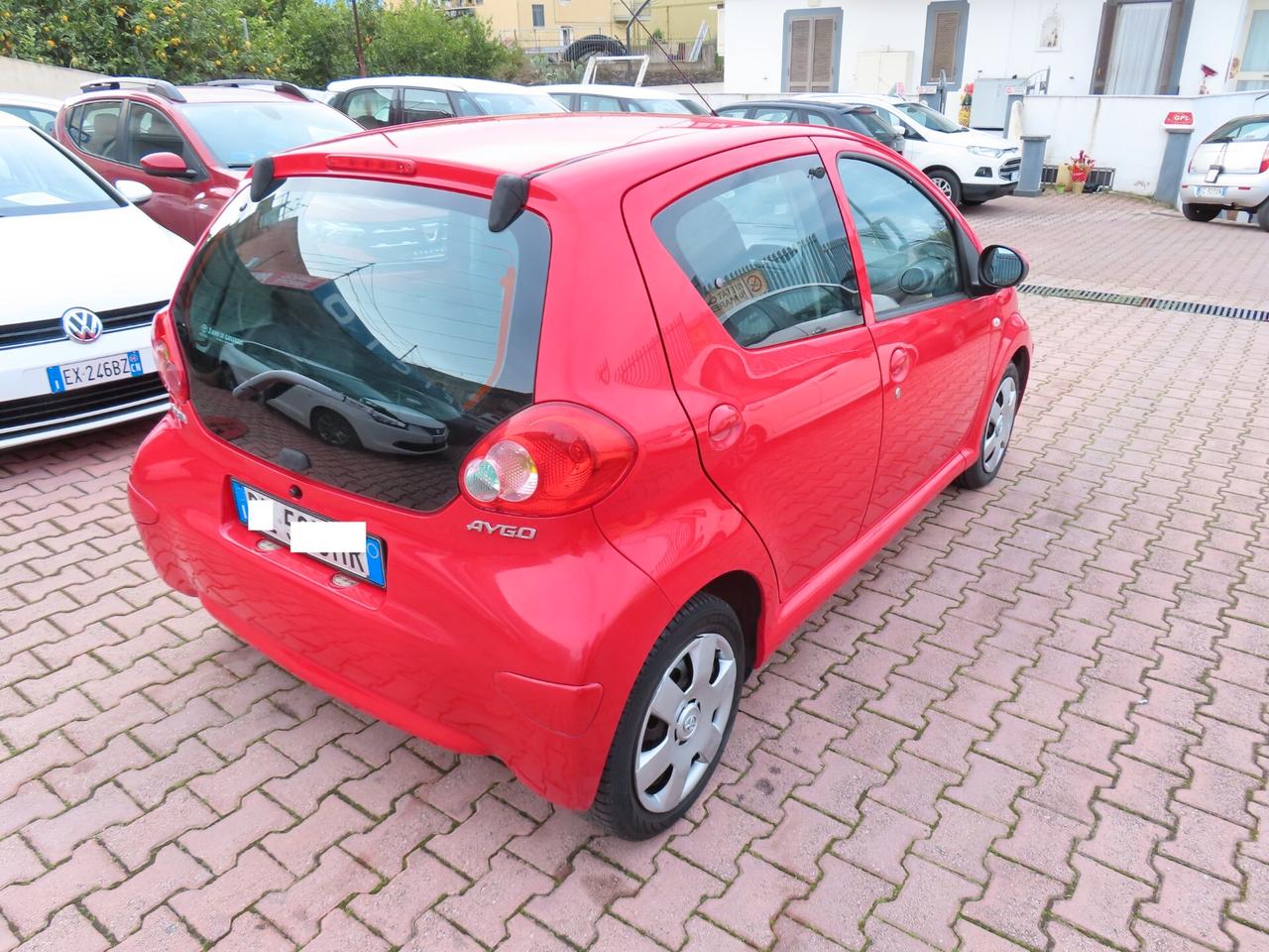 Toyota Aygo 1.0 BENZINA 5 porte FULL 2008