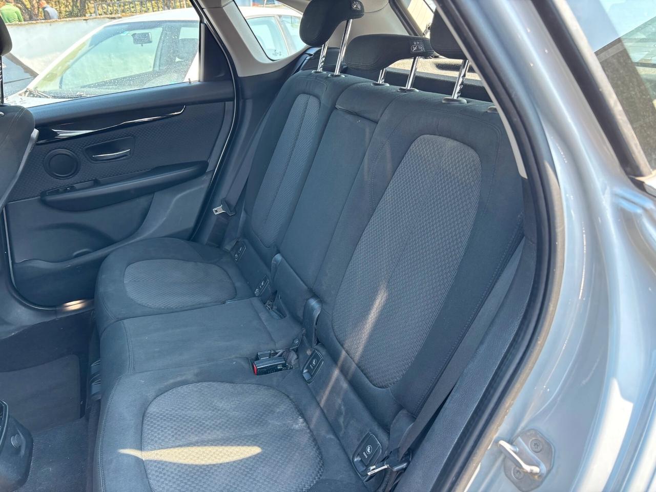 Bmw 216 216d Active Tourer Luxury CERCHI, SENSORI PARK ANTERIORE E POSTERIORE, FARI AUTOMATICI!!!