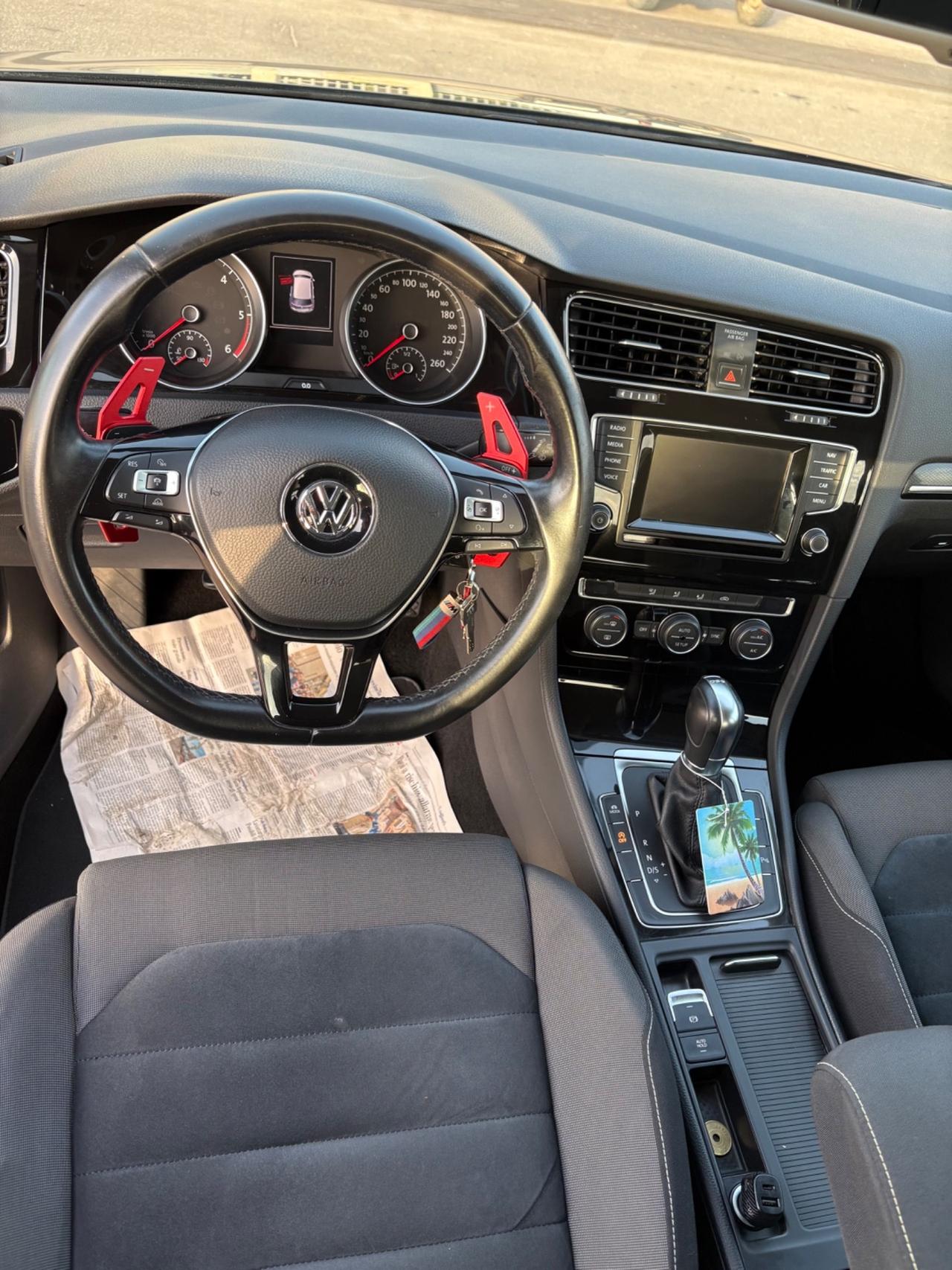 Volkswagen Golf 2.0 TDI DSG 5p. Sport Edition BlueMotion Tech.