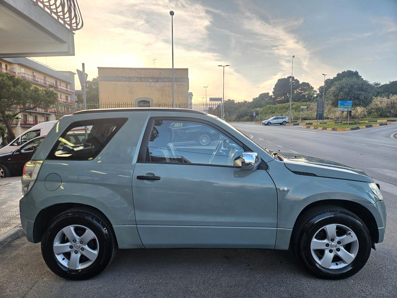 SUZUKI Grand Vitara 3porte 1.9TD 4x4 95kw 130cv