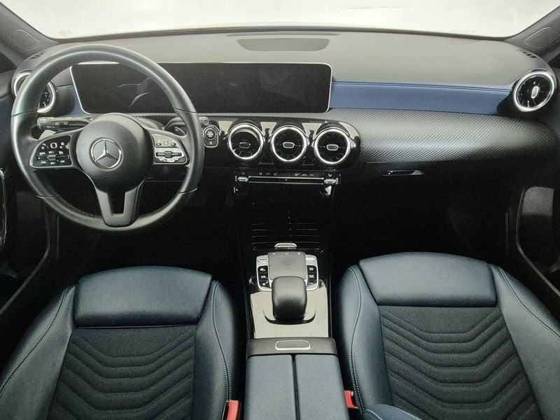 Mercedes-Benz Classe A - W177 2018 Diesel A 180 d Sport Extra auto