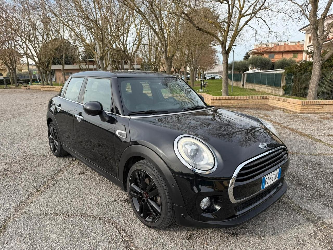 Mini 1.5 Cooper D Hype