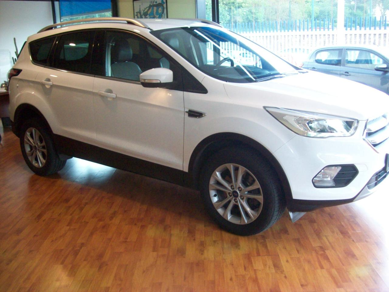 Ford Kuga 1.5 TDCI 120 CV S&S 2WD Titanium