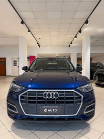 Audi Q5 35 2.0 tdi mhev 12V Business s-tronic