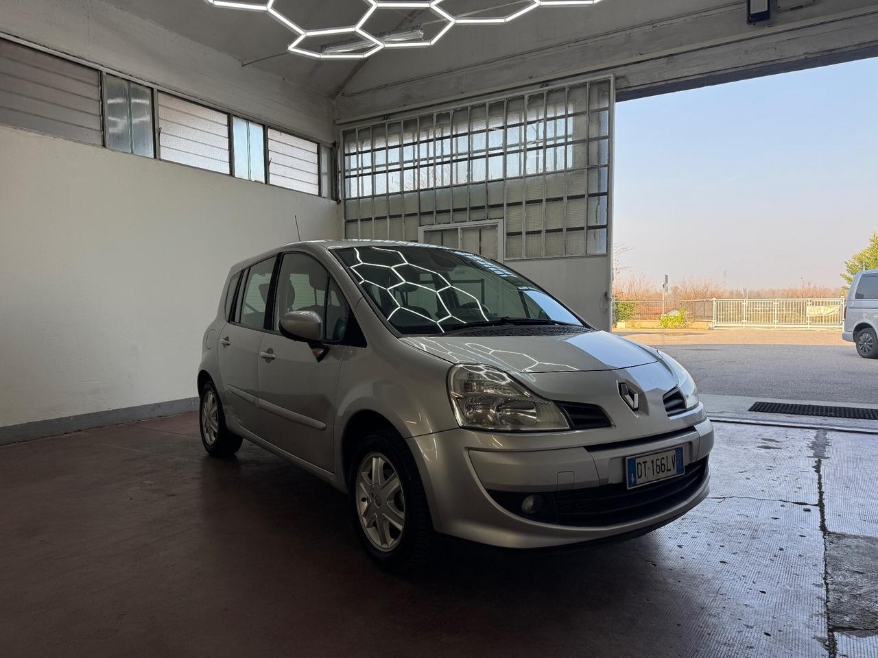 Renault Modus Grand 1.5 dCi 85CV Dynamique