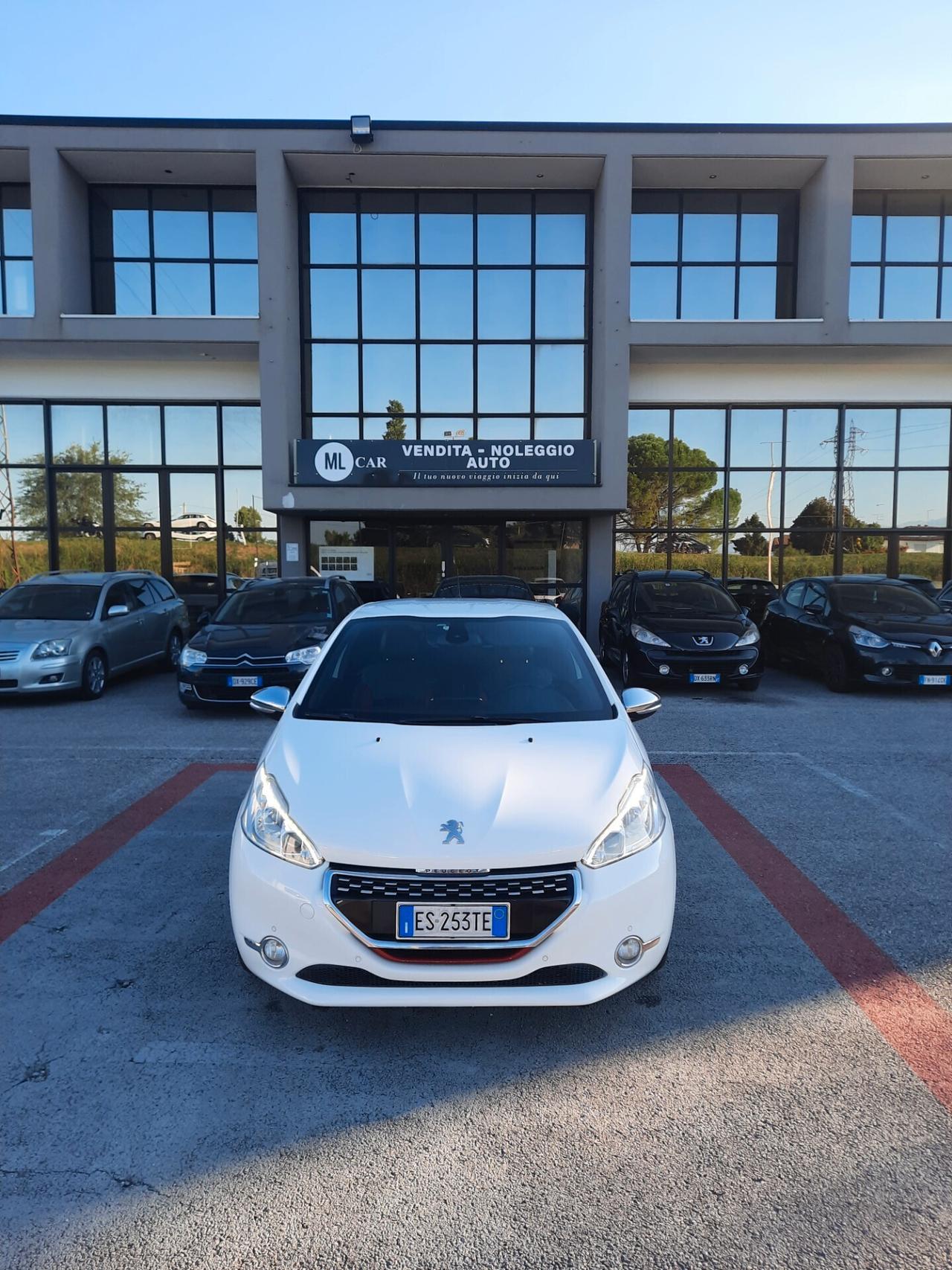 Peugeot 208 1.6 THP 200 CV 3 porte GTi