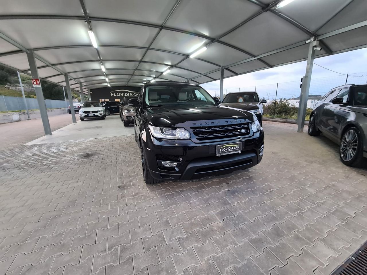 RANGE ROVER SPORT 3.0 HSE R-DYNAMIC 02/2017