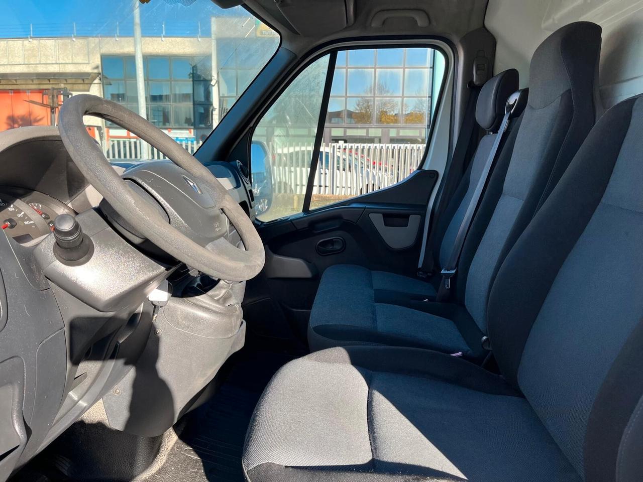 Renault Master T35 2.3 dCi/125 **+IVA**