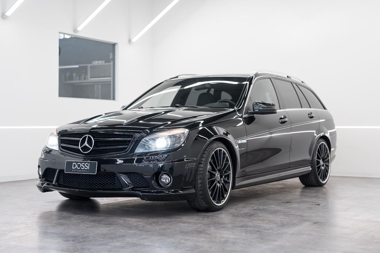 Mercedes-benz C 63 AMG