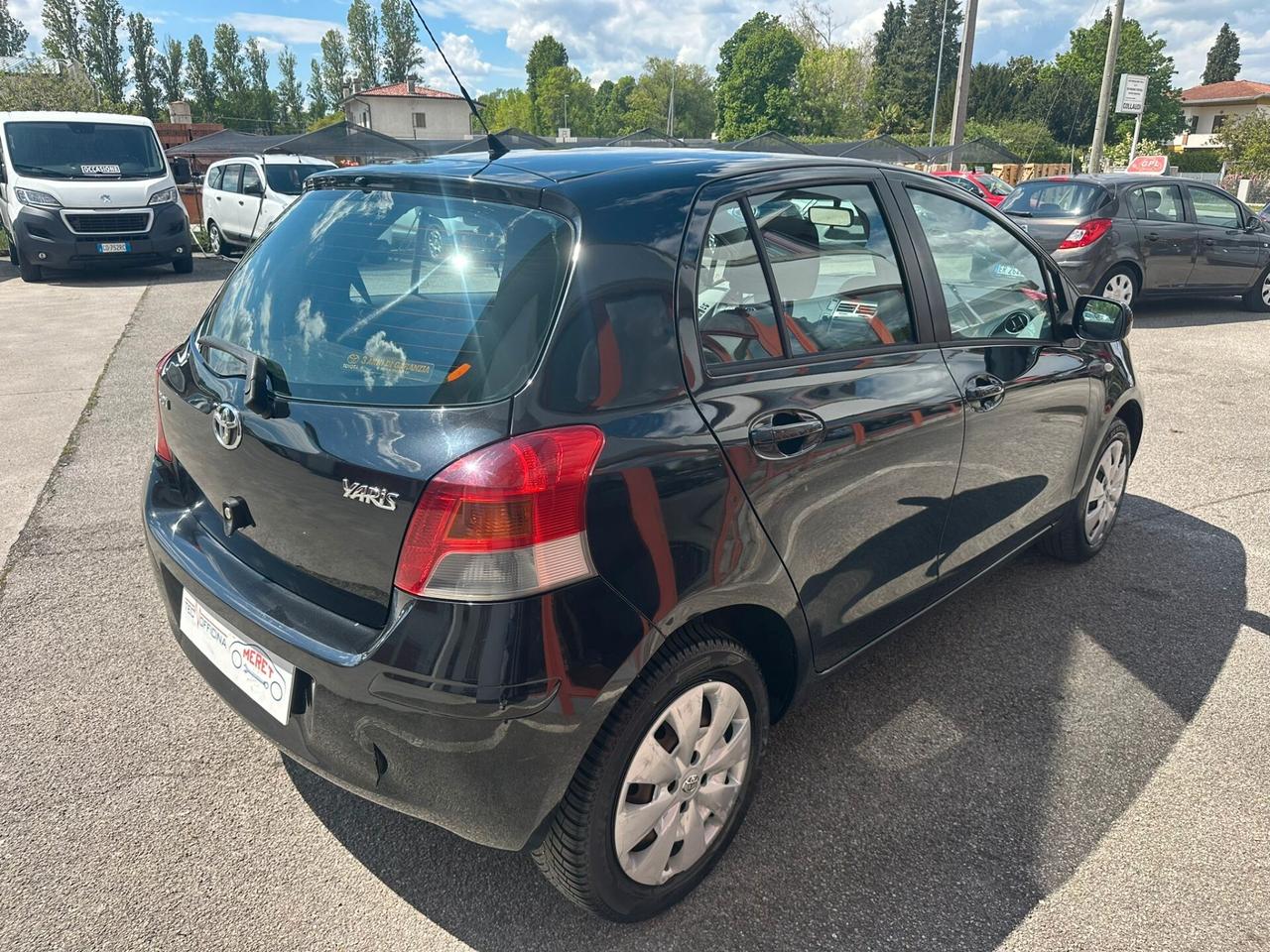 Toyota Yaris 1.3 5 porte Sol