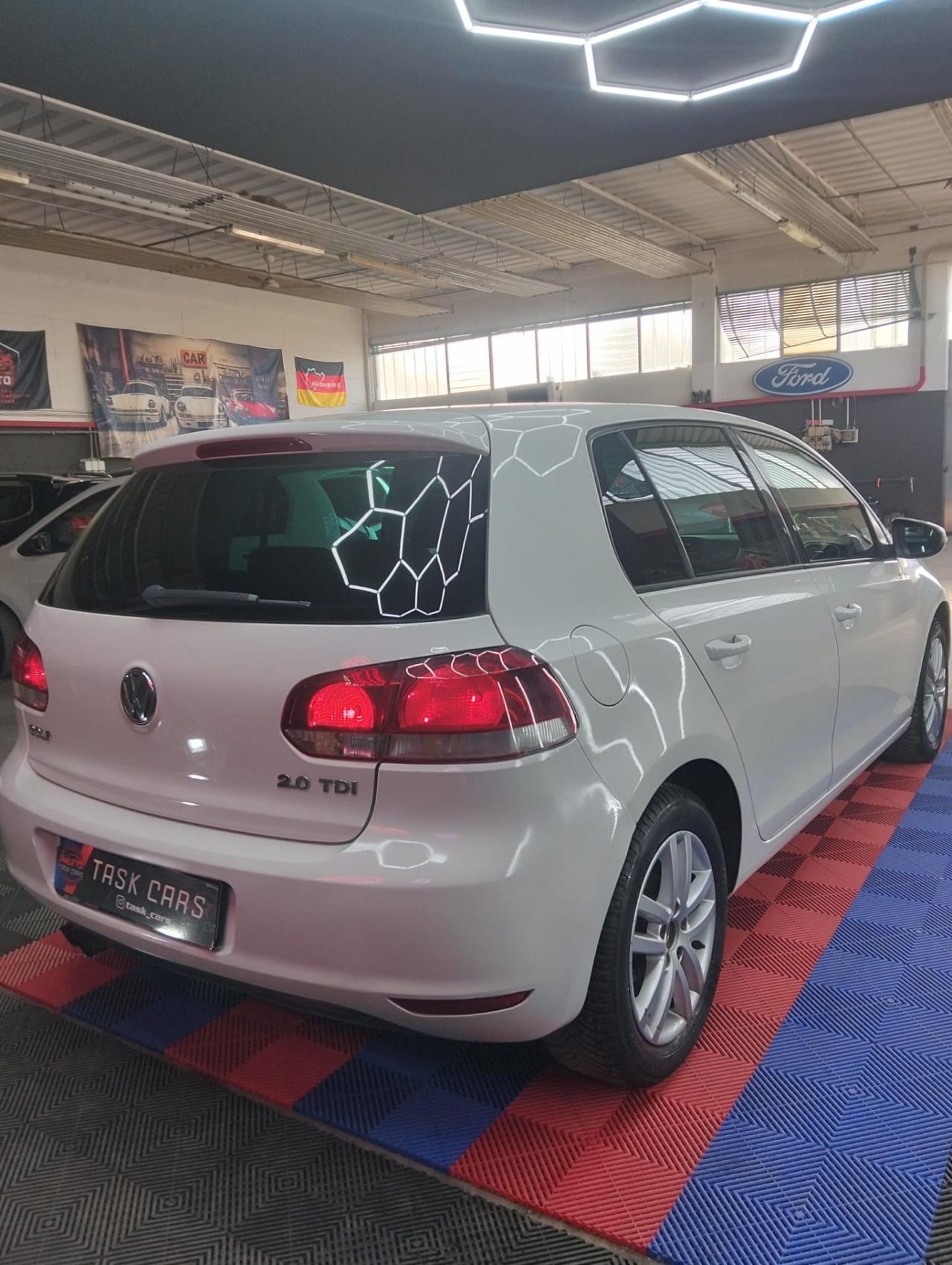 Volkswagen Golf 2.0 TDI 140CV DPF DSG 5p. Highline