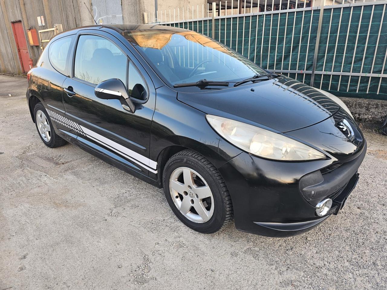 Peugeot 207 1.4 88CV 3p. XS