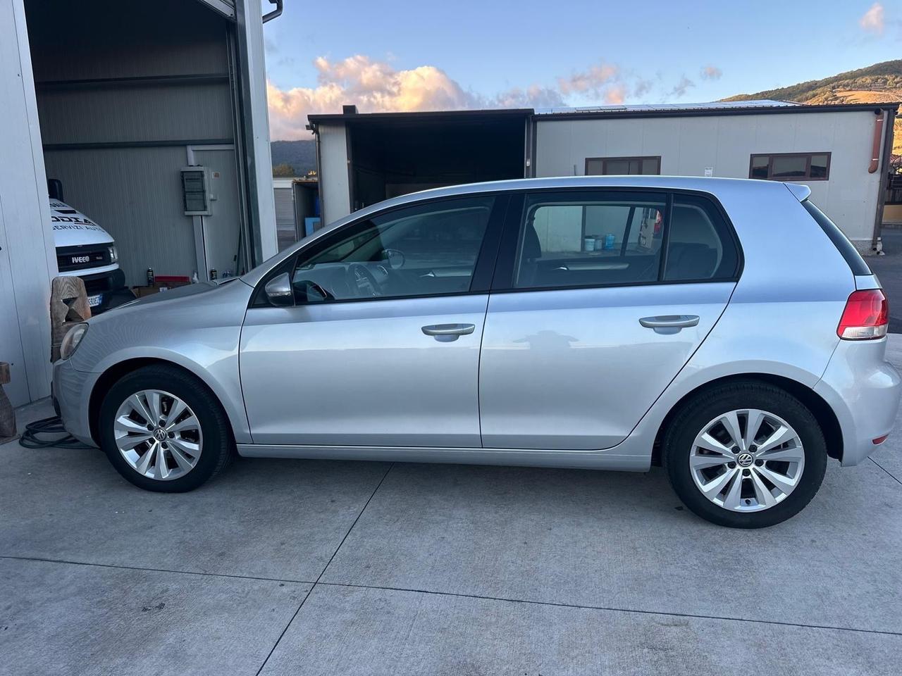 Volkswagen Golf 1.6 TDI DPF 5p. Trendline