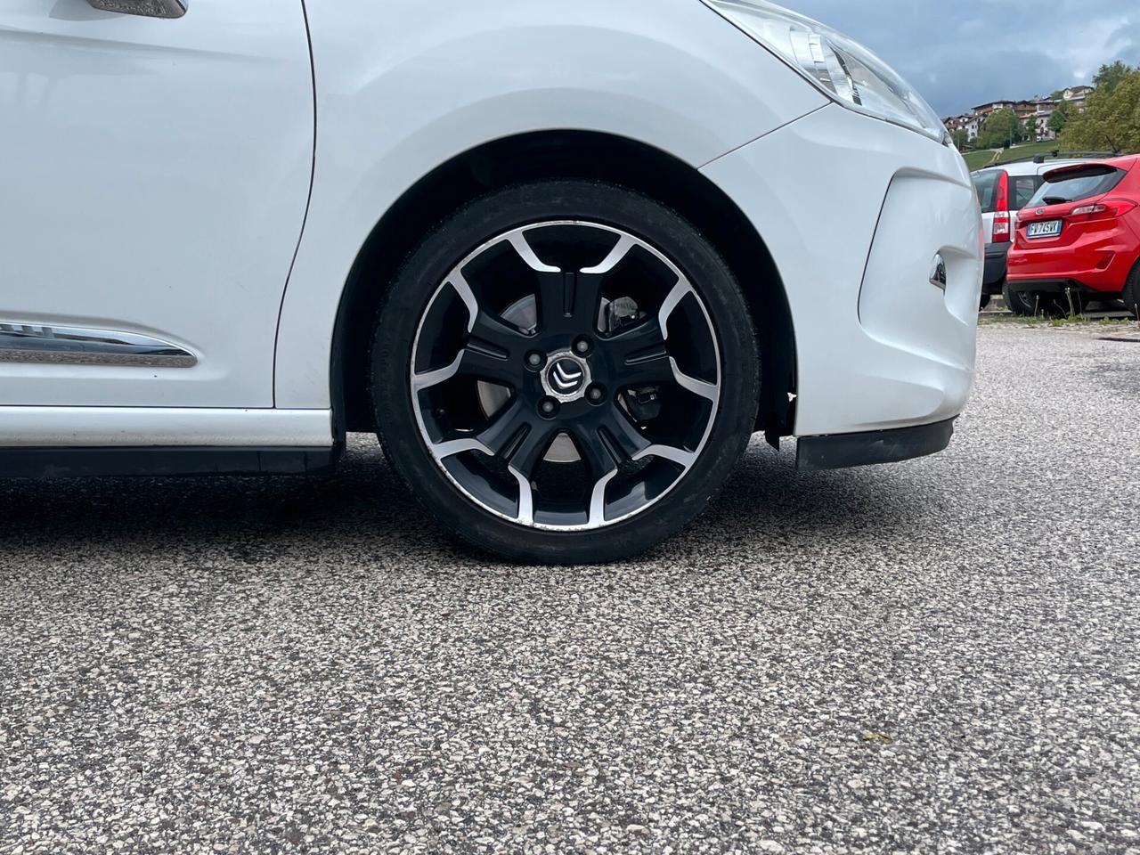 CITROEN DS3 3 1.6 THP 155 Sport Chic