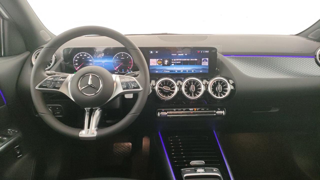 Mercedes-Benz GLA 200 d automatic