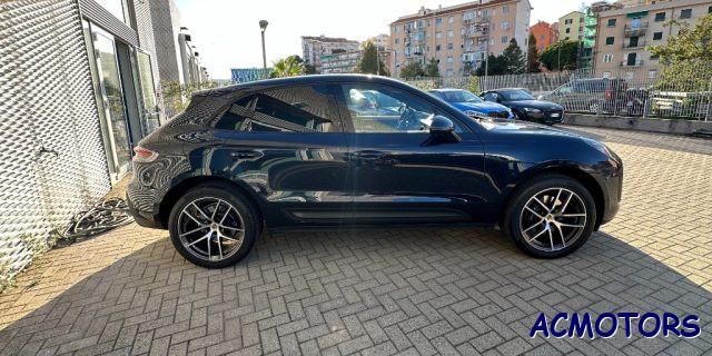 PORSCHE Macan 2.0