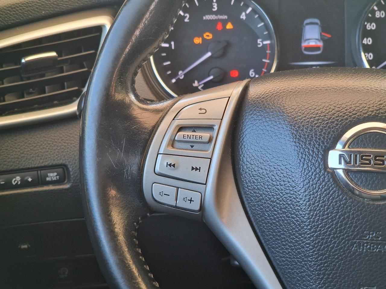 NISSAN QASHQAI 1.5 TEKNA AUTOCARRO