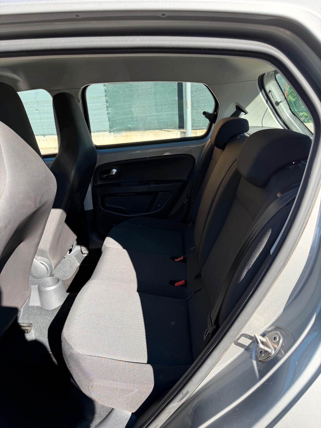 Volkswagen up! 1.0 METANO - NEOP. - 12 MESI DI GARANZIA -