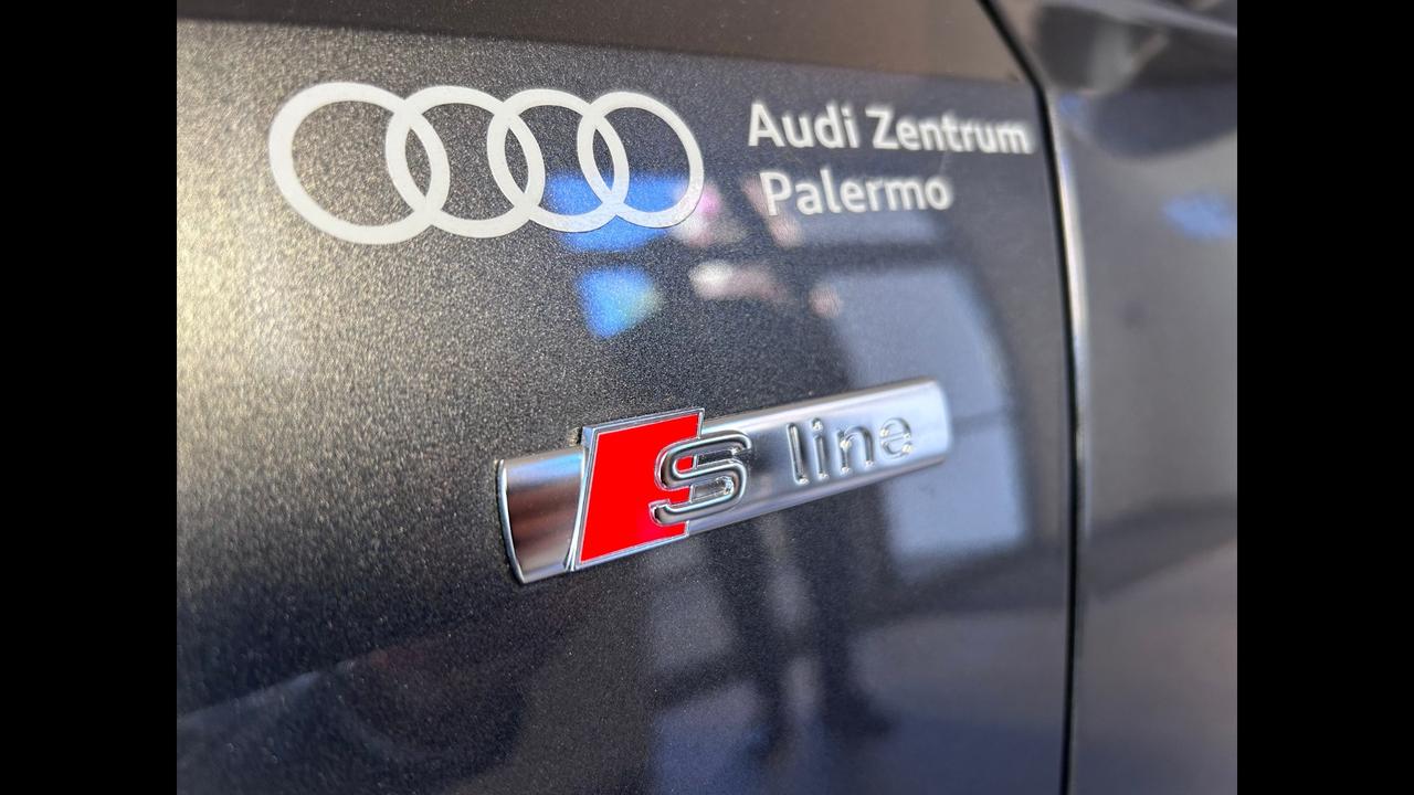 Audi A4 SEDAN 40 TDI S TRONIC